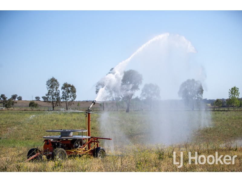 142 Toms Drive, Inverell NSW 2360