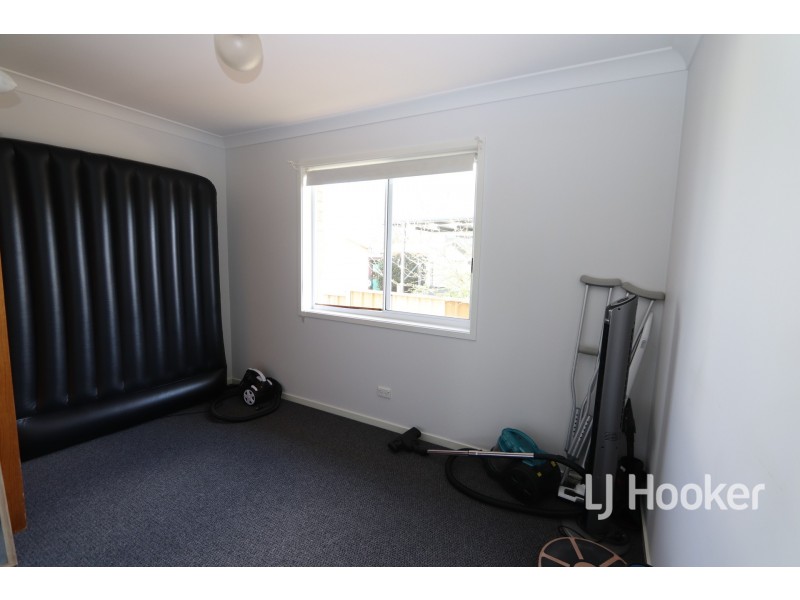 4 Lang Street, Inverell NSW 2360