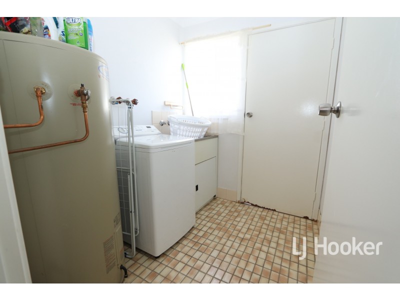 4 Lang Street, Inverell NSW 2360