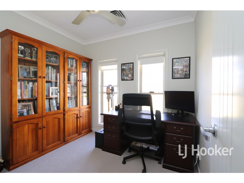 37 Talbragar Close, Inverell NSW 2360