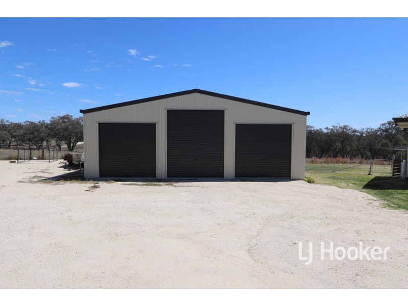 37 Talbragar Close, Inverell NSW 2360