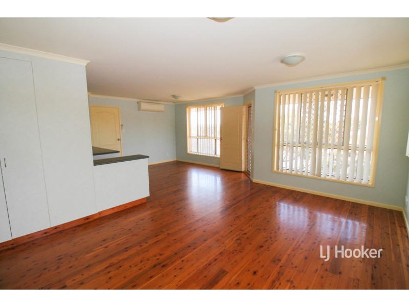 2B Crestview Place, Inverell NSW 2360