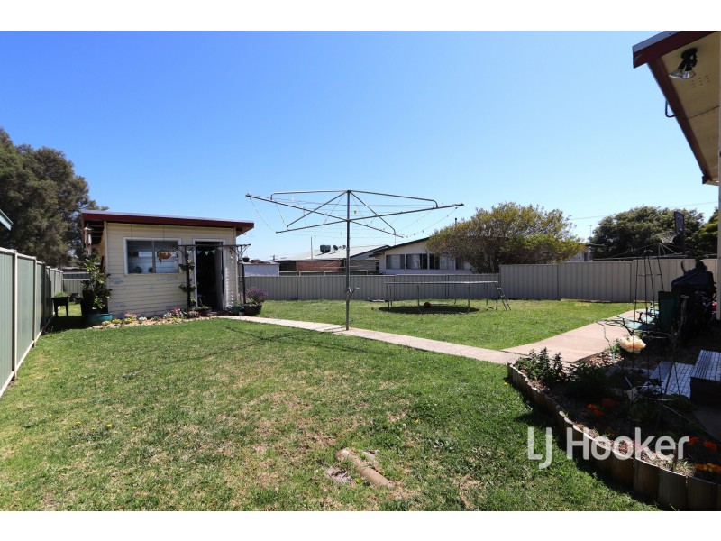 72 Moore Street, Inverell NSW 2360