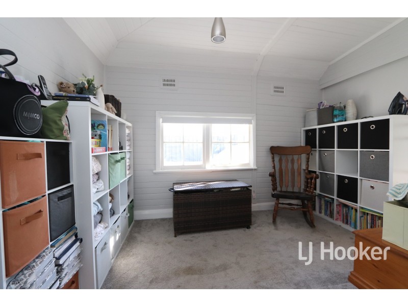 25 Rivers Street, Inverell NSW 2360