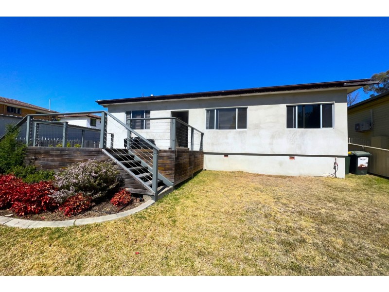 38 May Street, Inverell NSW 2360