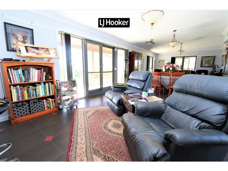 158 Dog Trap Lane, Inverell NSW 2360