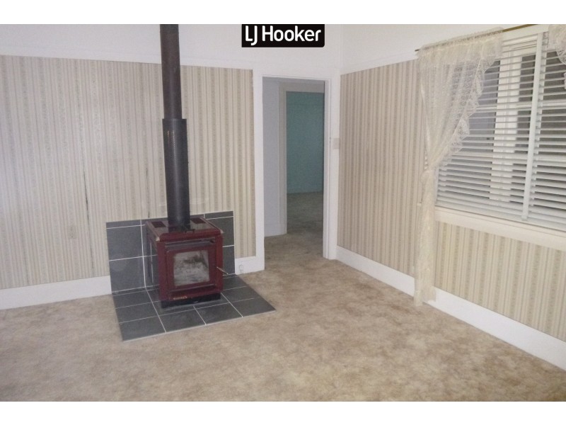 47 Brae Street, Inverell NSW 2360