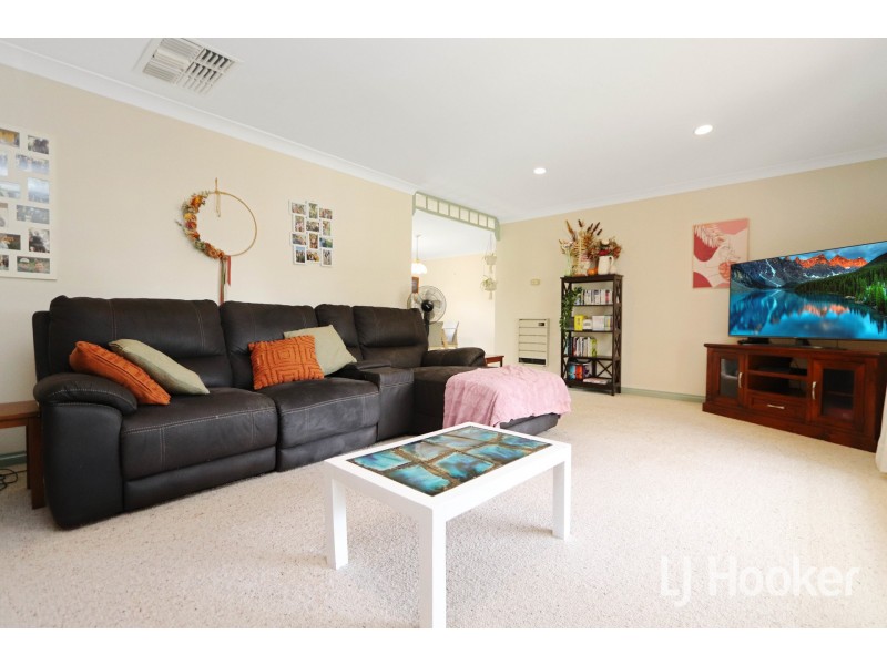 85 Gordon Street, Inverell NSW 2360