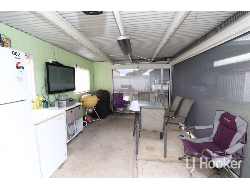 36 Ruby Street, Inverell NSW 2360