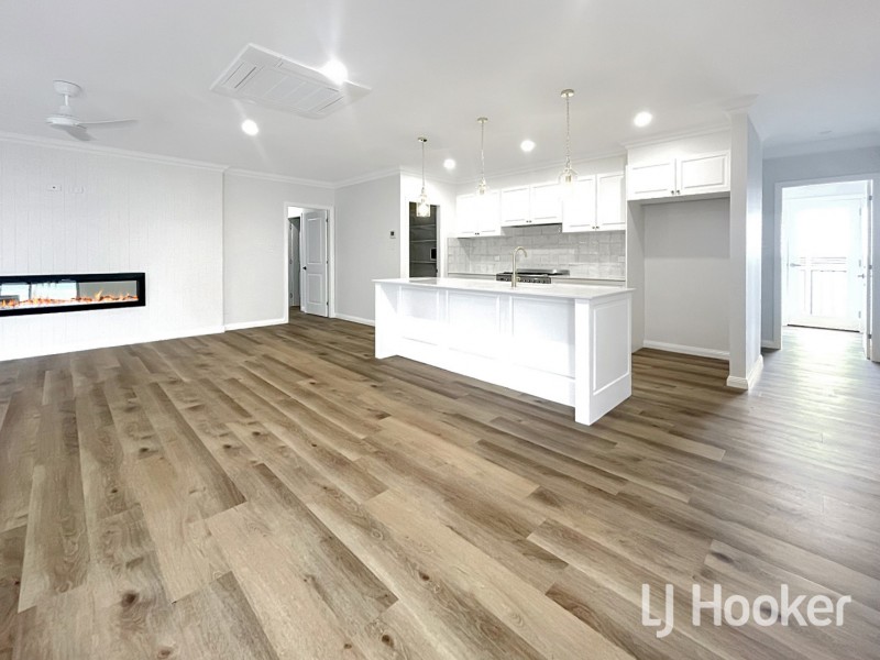 4 Parkland Close, Inverell NSW 2360