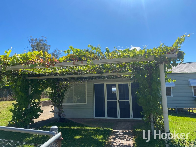 96 Fernhill Road, Inverell NSW 2360