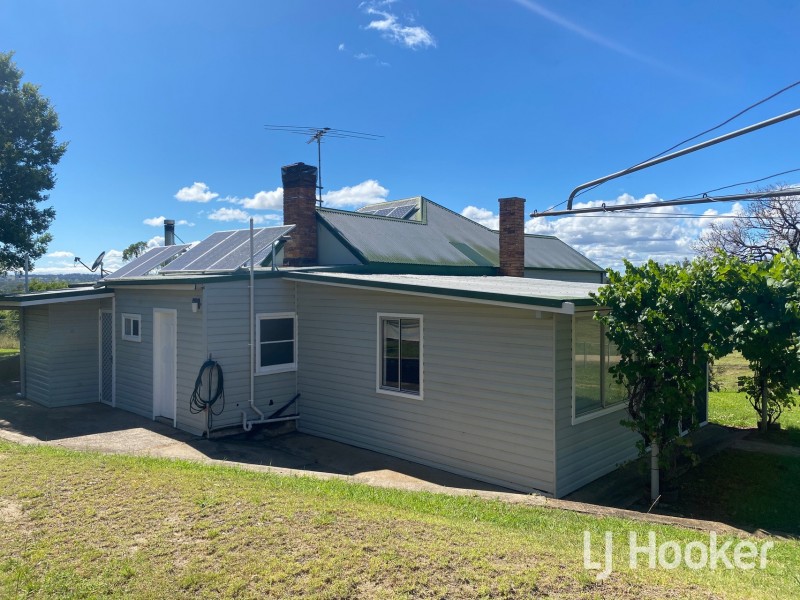 96 Fernhill Road, Inverell NSW 2360