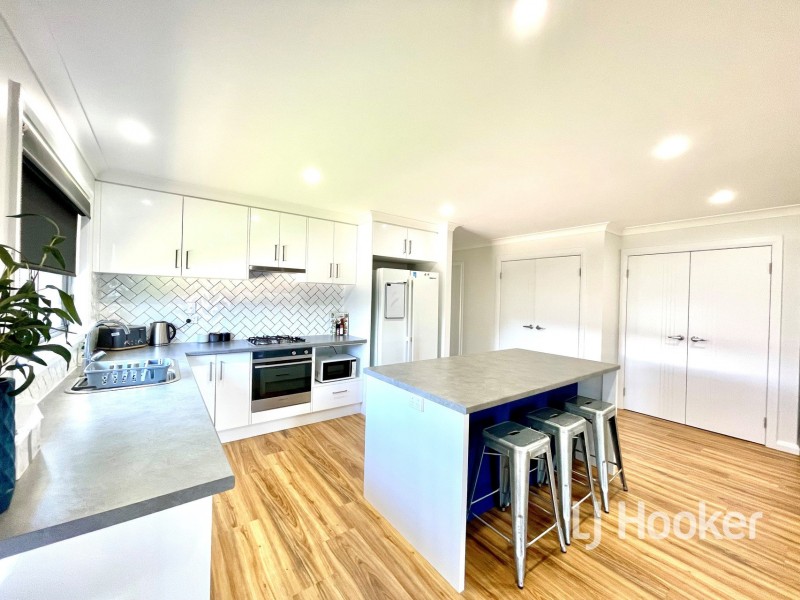 64 Mather Street, Inverell NSW 2360