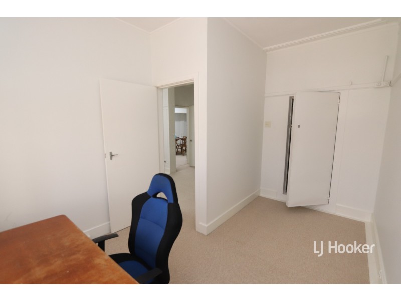 2/69 Otho Street, Inverell NSW 2360