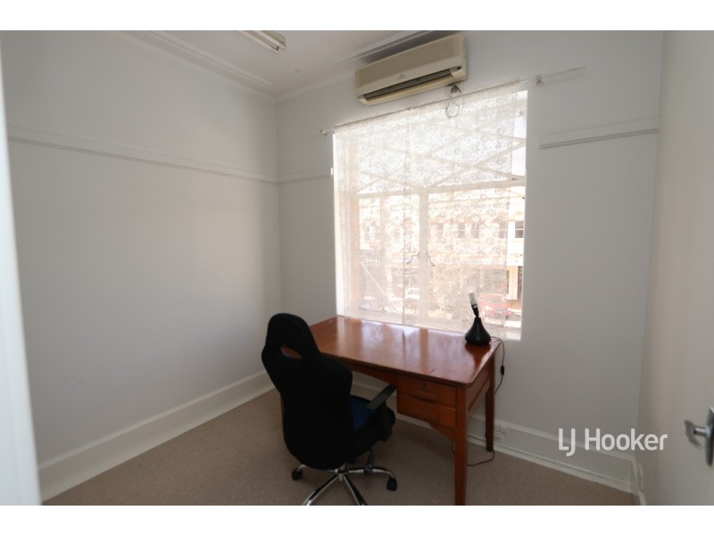 2/69 Otho Street, Inverell NSW 2360