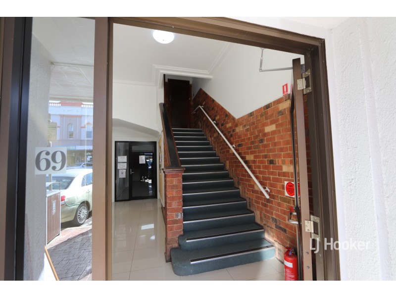 2/69 Otho Street, Inverell NSW 2360
