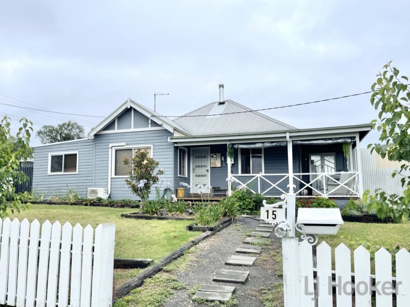 15 Urabatta Street, Inverell NSW 2360