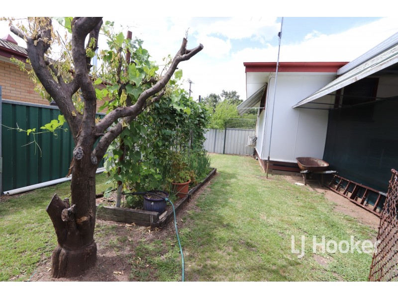 30 Eugene Street, Inverell NSW 2360