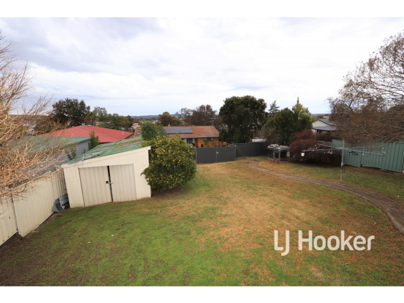 27 King Street, Inverell NSW 2360