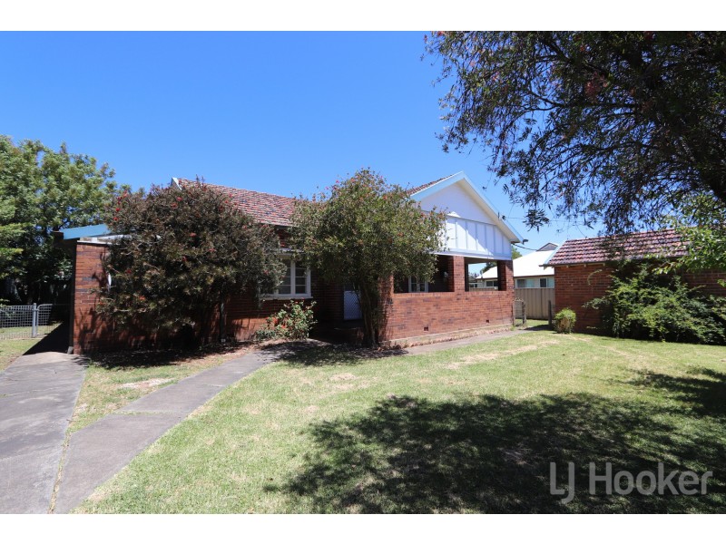 43 Ross Street, Inverell NSW 2360