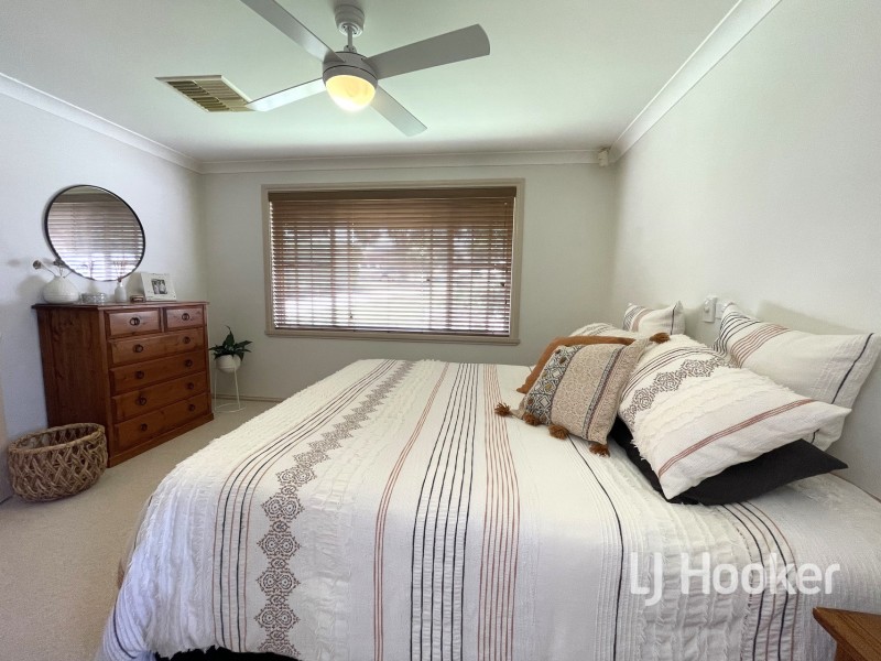 33 Miles Street, Inverell NSW 2360