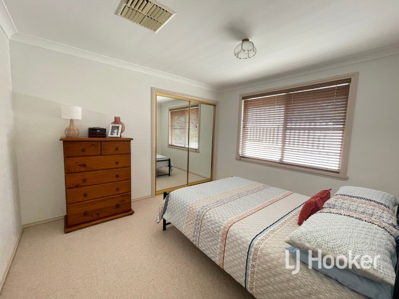 33 Miles Street, Inverell NSW 2360