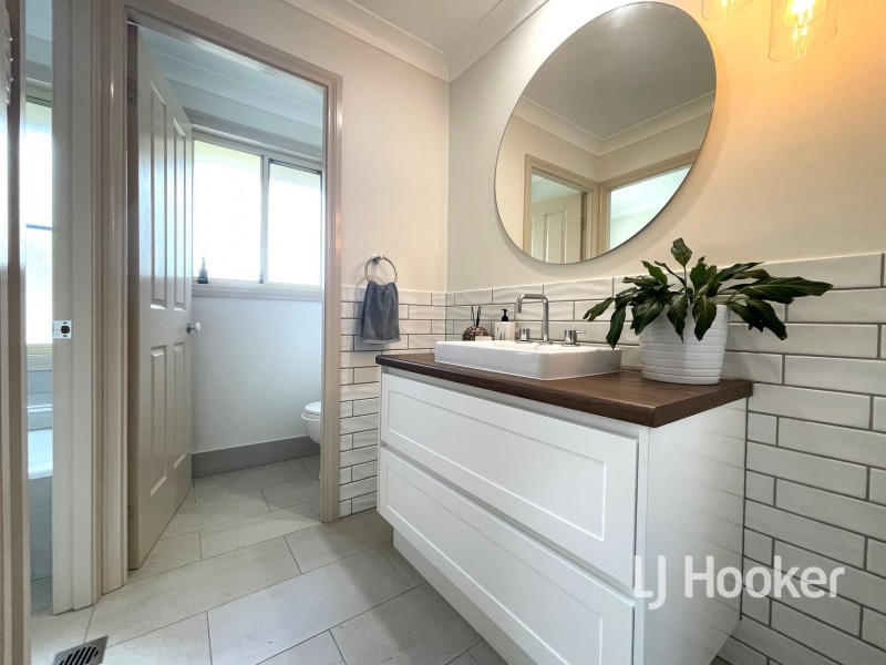 33 Miles Street, Inverell NSW 2360