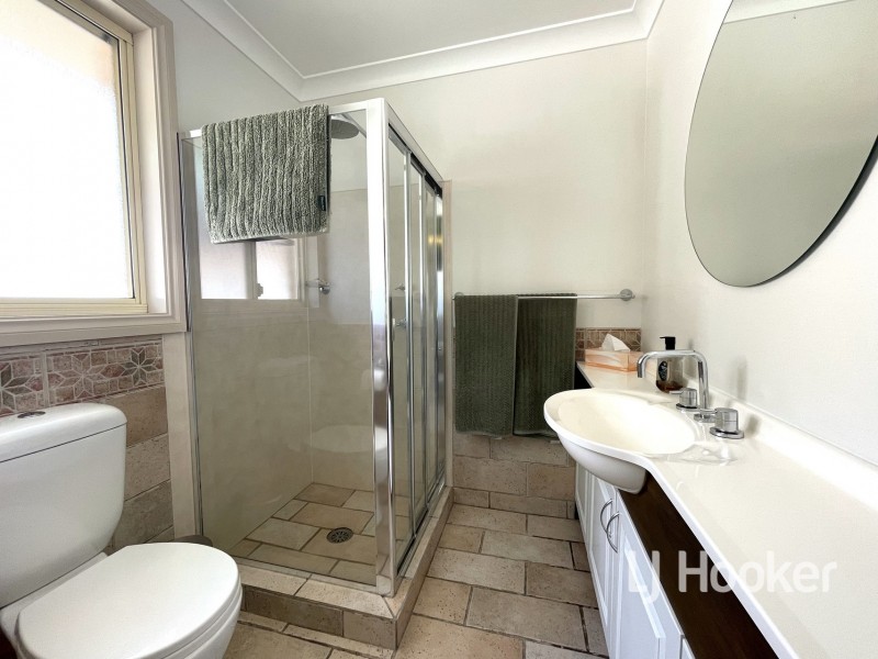 33 Miles Street, Inverell NSW 2360