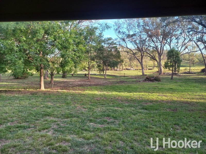 83 Ditzells Drive, Inverell NSW 2360