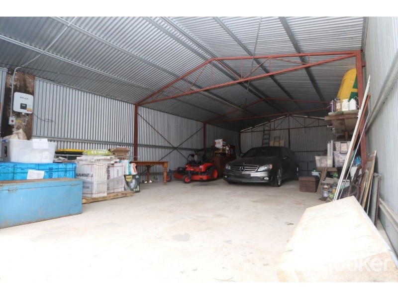 83 Ditzells Drive, Inverell NSW 2360