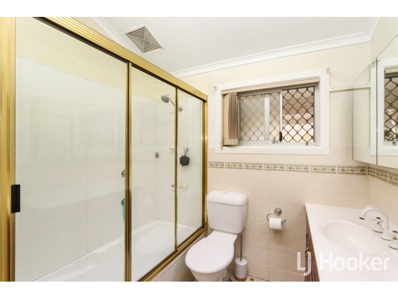 18 Rosslyn Street, Inverell NSW 2360