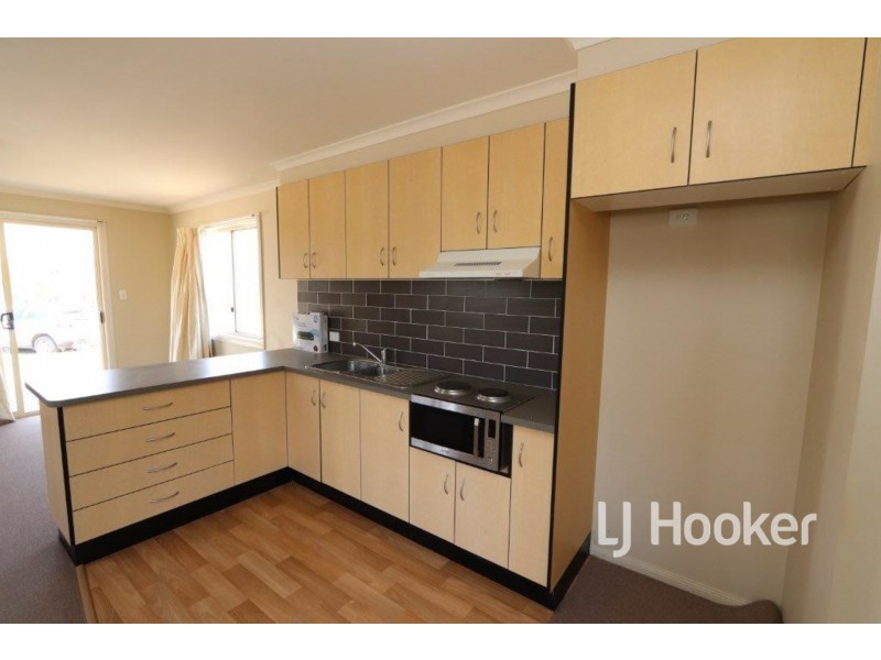 15 Albury Street, Inverell NSW 2360