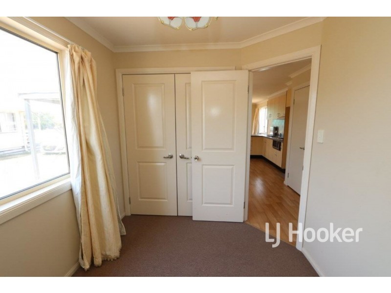 15 Albury Street, Inverell NSW 2360