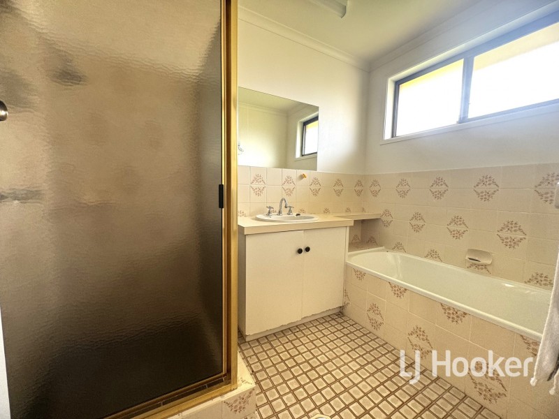 14 Sequoia Place, Inverell NSW 2360