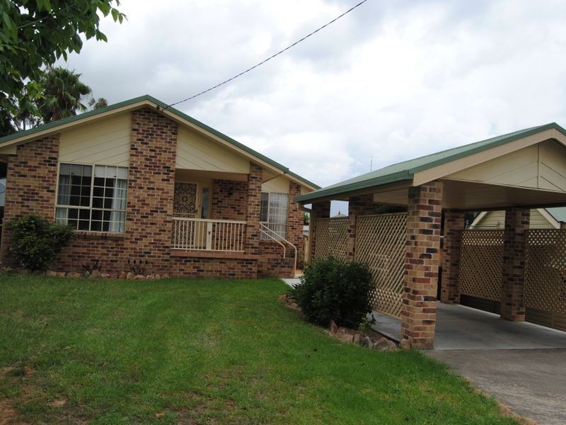 87A Urabatta St, Inverell NSW 2360