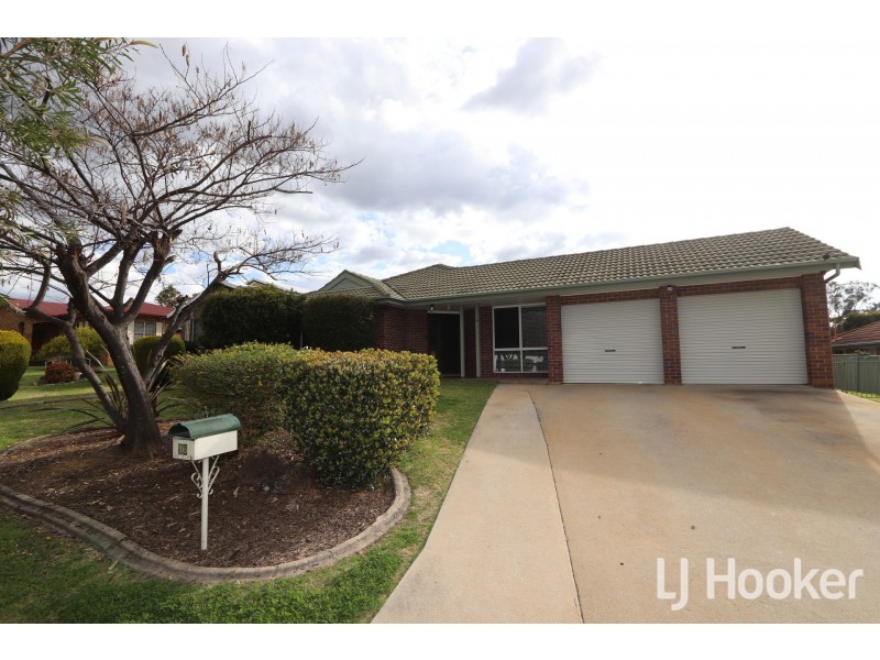 16 Miles Street, Inverell NSW 2360
