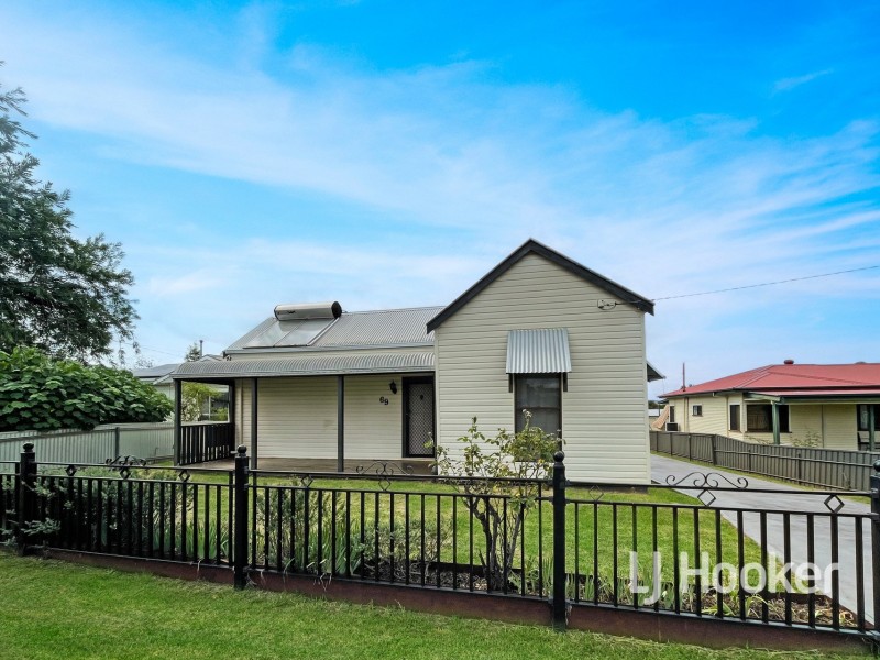 69 George Street, Inverell NSW 2360