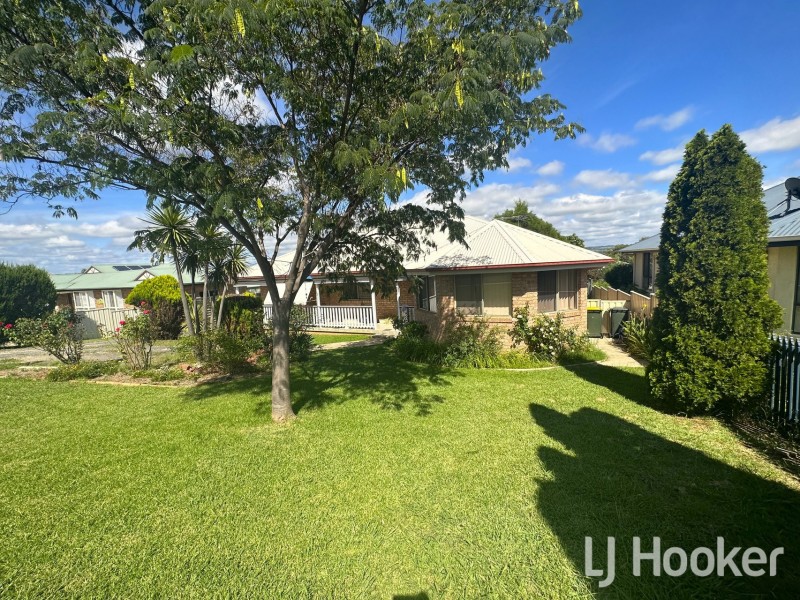 4 Lake Inverell Drive, Inverell NSW 2360
