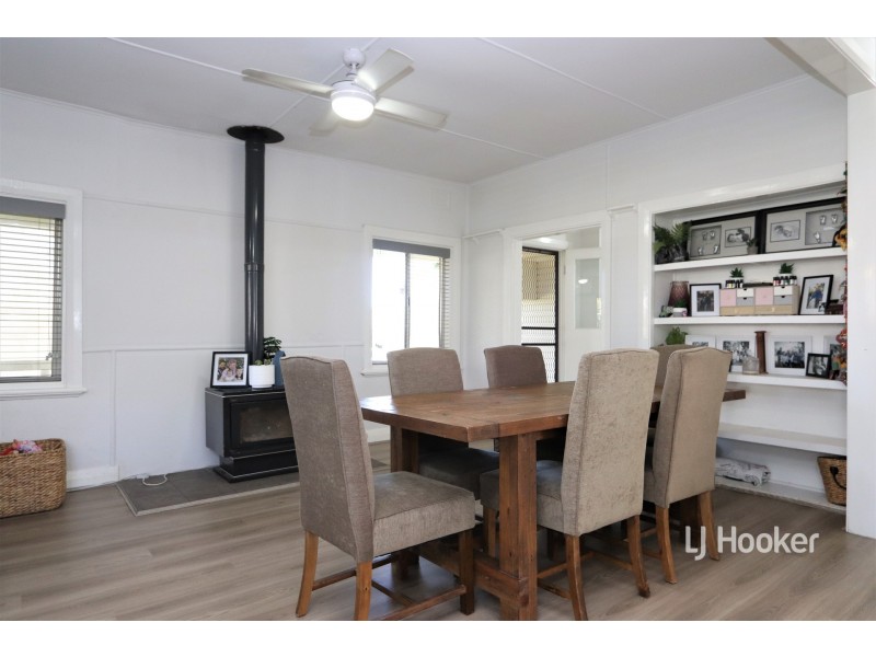 41 May Street, Inverell NSW 2360