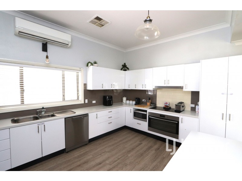 12-14 High Street, Inverell NSW 2360