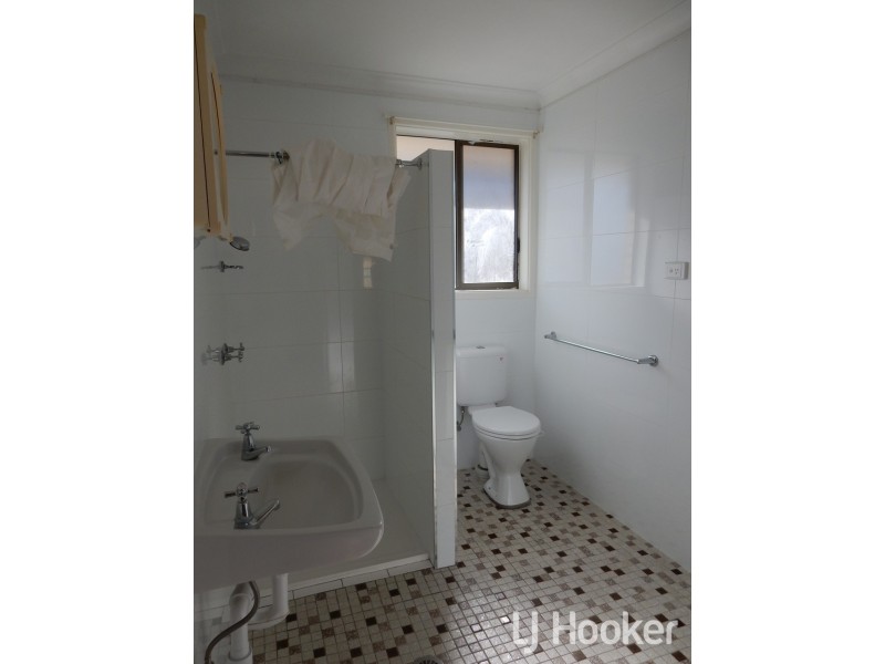 1/15 Greaves Street, Inverell NSW 2360