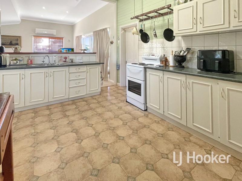 12 Wallangra Street, Delungra NSW 2403