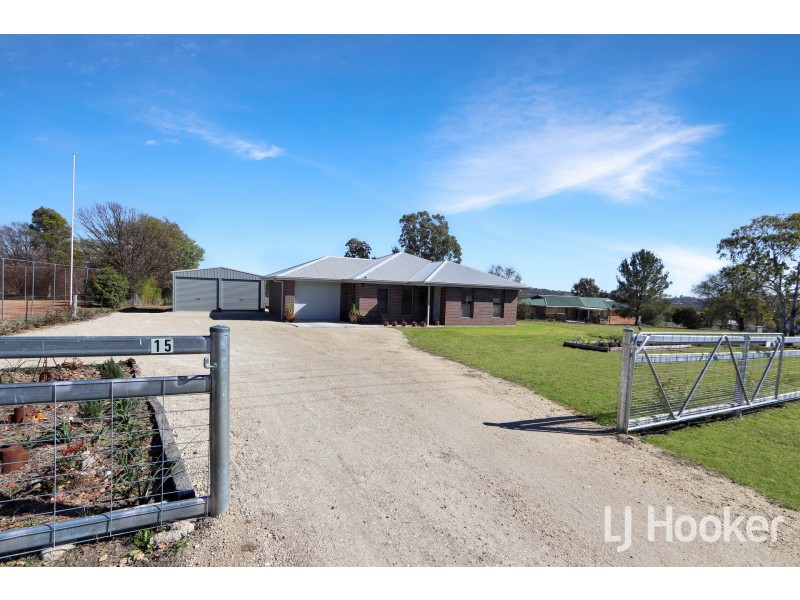 15 Hampton Court, Inverell NSW 2360