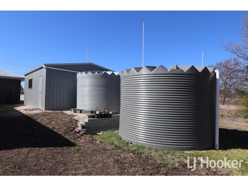 15 Hampton Court, Inverell NSW 2360