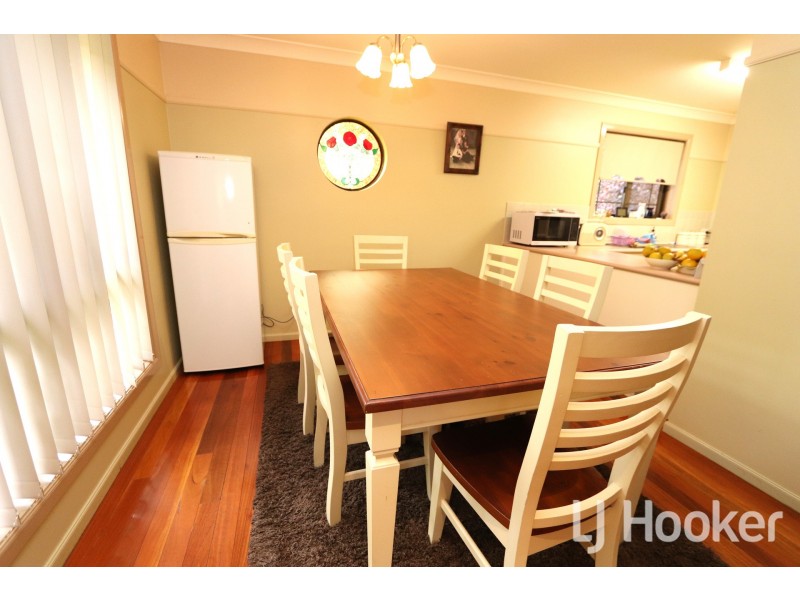 20 Bimbadeen Drive, Inverell NSW 2360