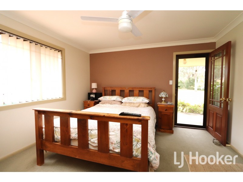 20 Bimbadeen Drive, Inverell NSW 2360