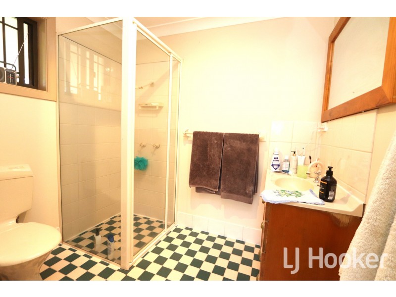 20 Bimbadeen Drive, Inverell NSW 2360