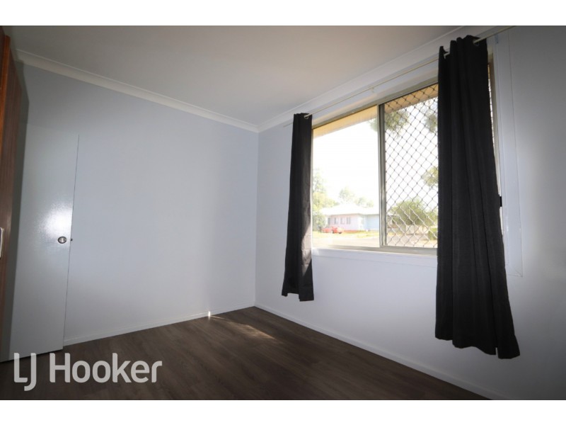 8 Lindsay Avenue, Inverell NSW 2360