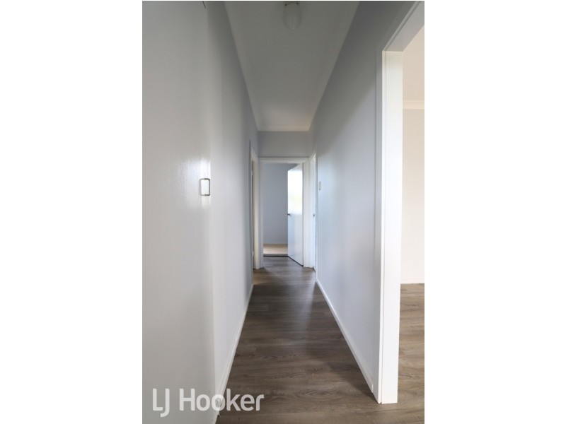 8 Lindsay Avenue, Inverell NSW 2360