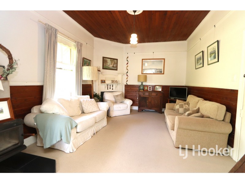 25 Granville Street, Inverell NSW 2360